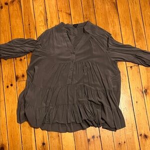 Coco + Carmen Charcoal Blouse
